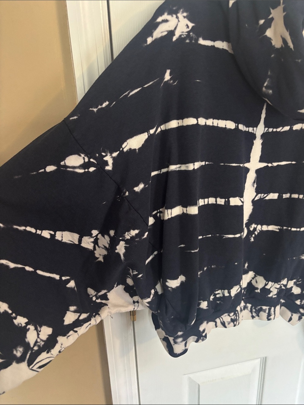 Young Fabulous & Broke Cropped Tie-Dye Hoodie in Navy and White - Picture 8 of 13